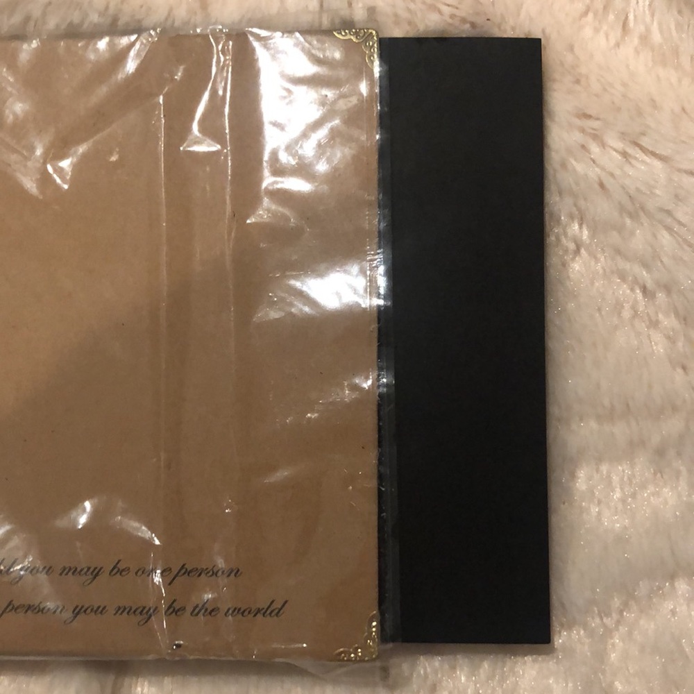Scrapbook with Rings - Picture 2 of 3